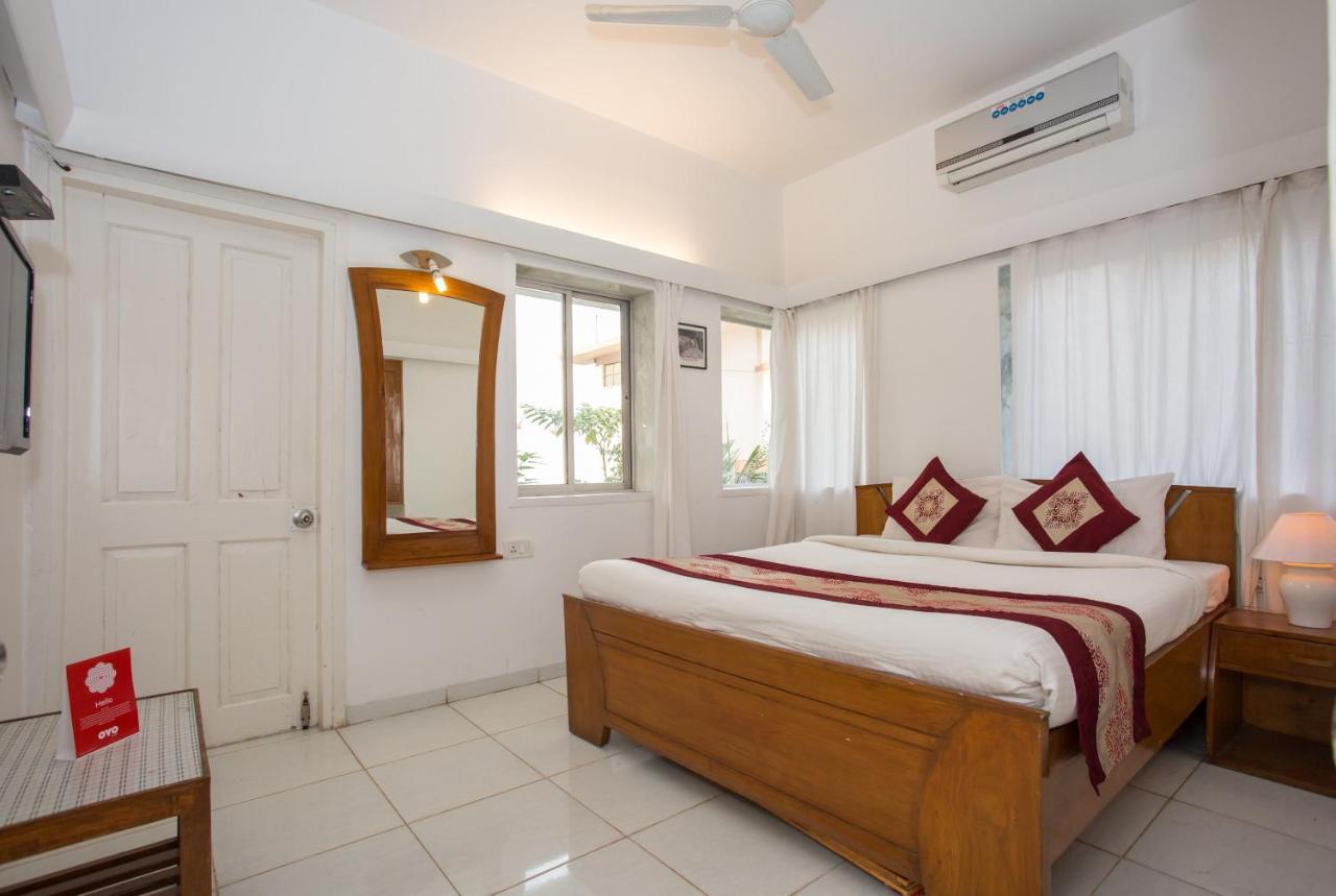 Oyo Flagship Hotel Silver Nest Панчгани Екстериор снимка